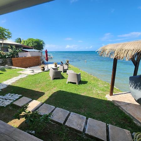 Studio Bord De Mer Fare Tahitea Pension Taputapuapea Bagian luar foto