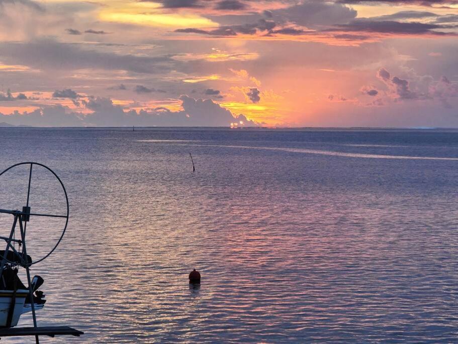 Studio Bord De Mer Fare Tahitea Pension Taputapuapea Bagian luar foto